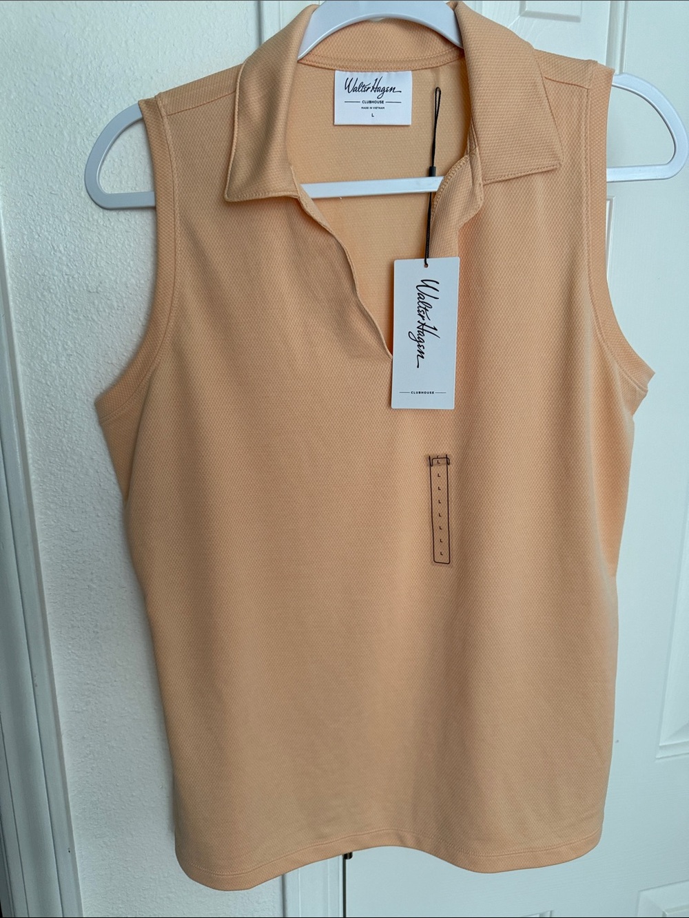 Walter Hagen Sleeveless Collared Golf/Athletic Top w/scallops! Peach. Size L